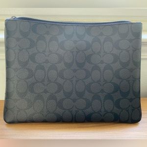 Mens Coach Signature Cluch